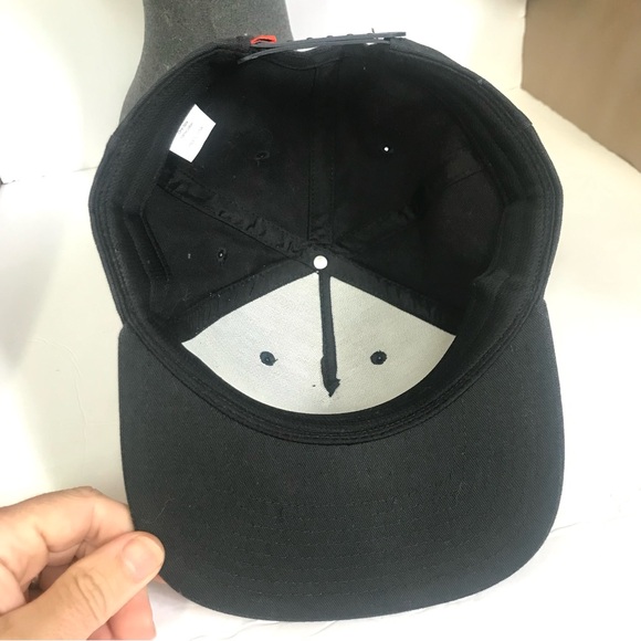 Grundens Black Baseball Snapback Cap Hat Embroidered Orange Logo - Picture 6 of 6